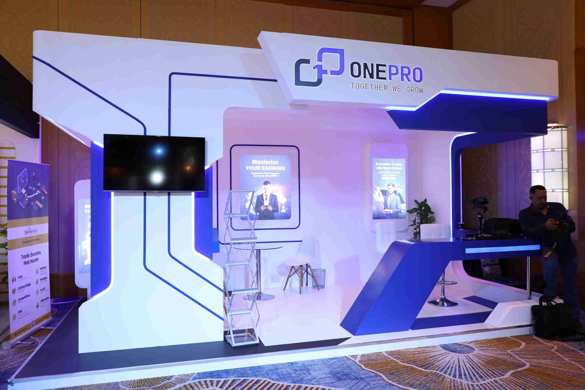 ONEPRO booth at the Forex Traders Summits Dubai 2023