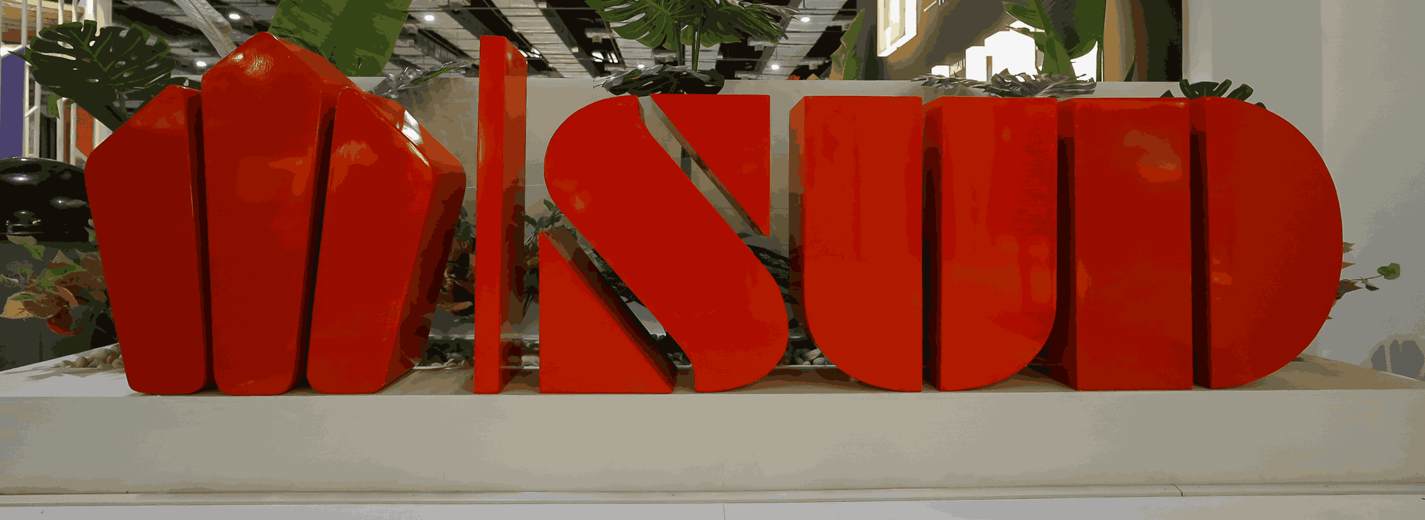 Elegant SUD booth at Cityscape 2022 featuring innovative design and modern craftsmanship.